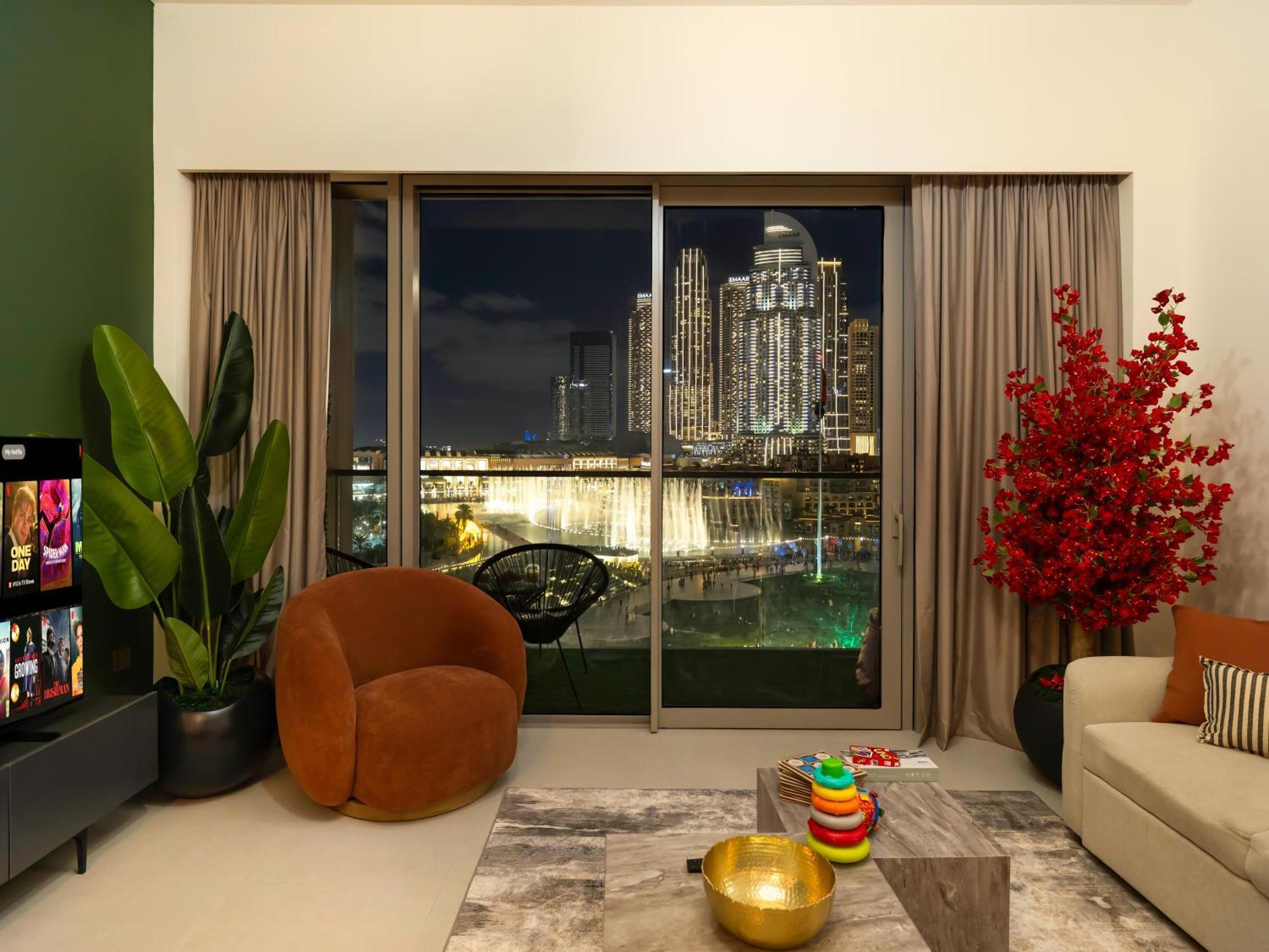 Direct Burj Khalifa & Fountain Views Lux 2br Apartment *