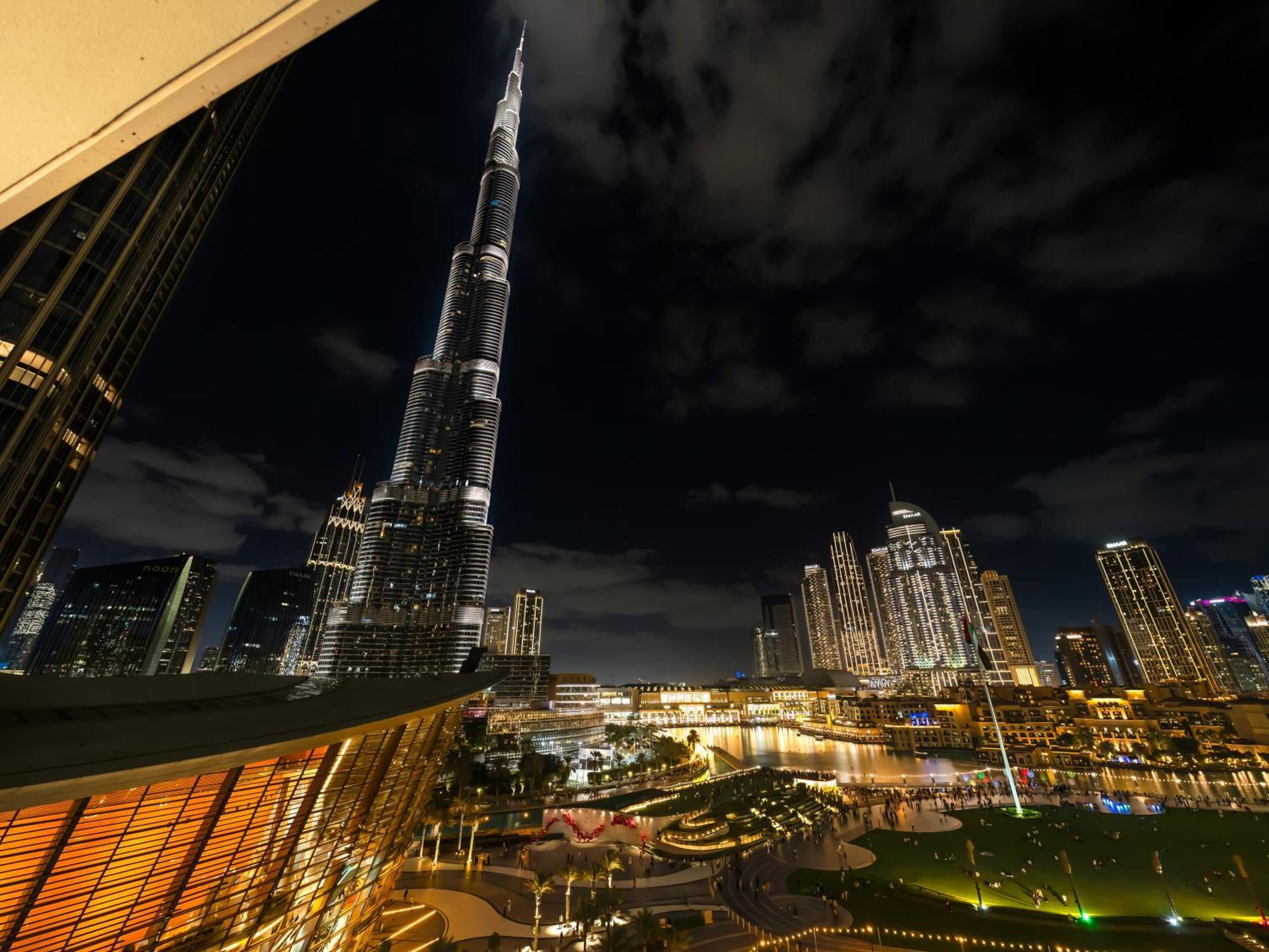 Direct Burj Khalifa & Fountain Views Lux 2br Apartment Dubai