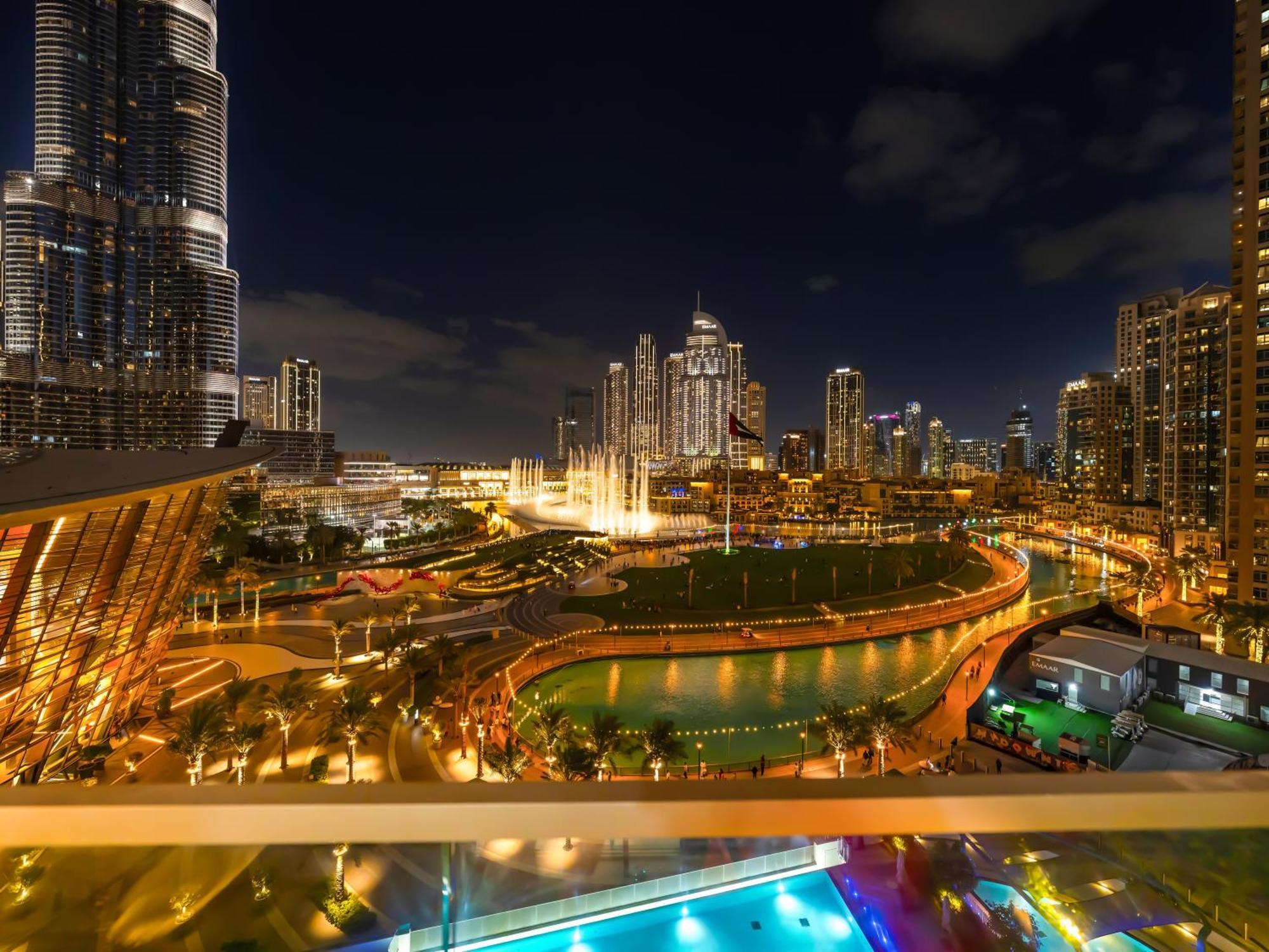 Direct Burj Khalifa & Fountain Views Lux 2br Apartment *