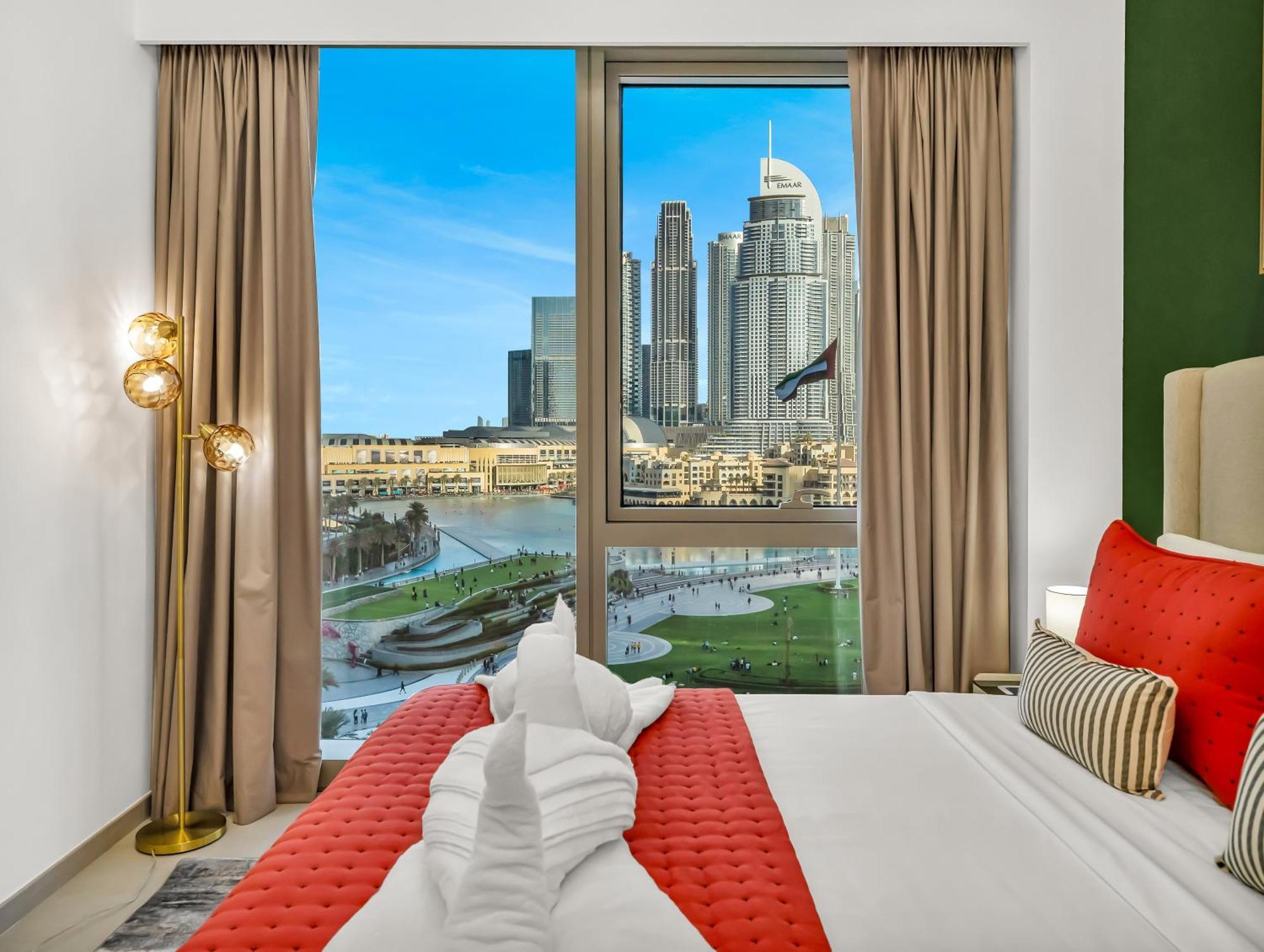 Direct Burj Khalifa & Fountain Views Lux 2br Dubai