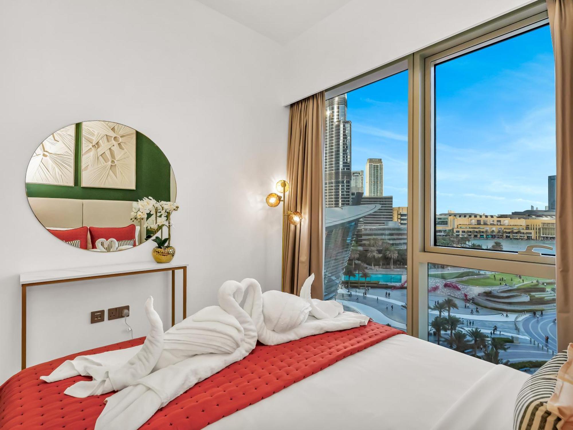 Direct Burj Khalifa & Fountain Views Lux 2br Dubai