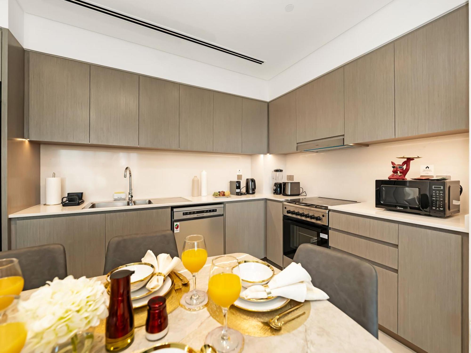 Direct Burj Khalifa & Fountain Views Lux 2br Dubai
